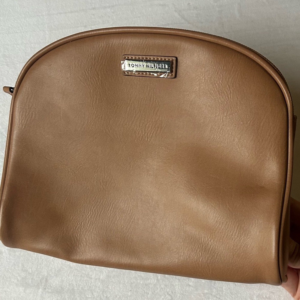 Tommy Hilfiger Faux Leather Cosmetic Pouch in Camel Tan